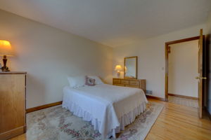 9 Angela Dr, Wethersfield, CT 06109, USA Photo 28