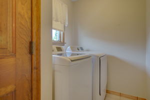 9 Angela Dr, Wethersfield, CT 06109, USA Photo 50