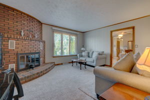 9 Angela Dr, Wethersfield, CT 06109, USA Photo 53