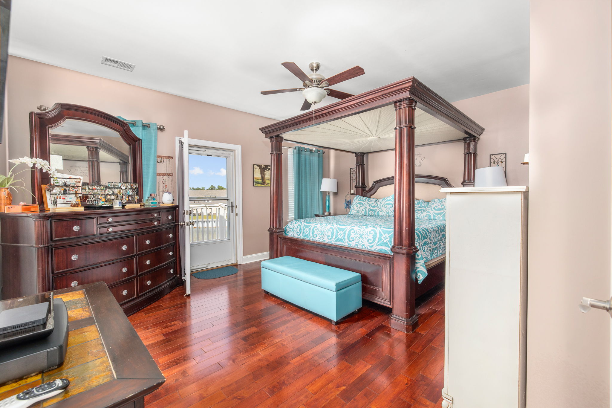 604 1st Ave S, North Myrtle Beach, SC 29582, USA Photo 13