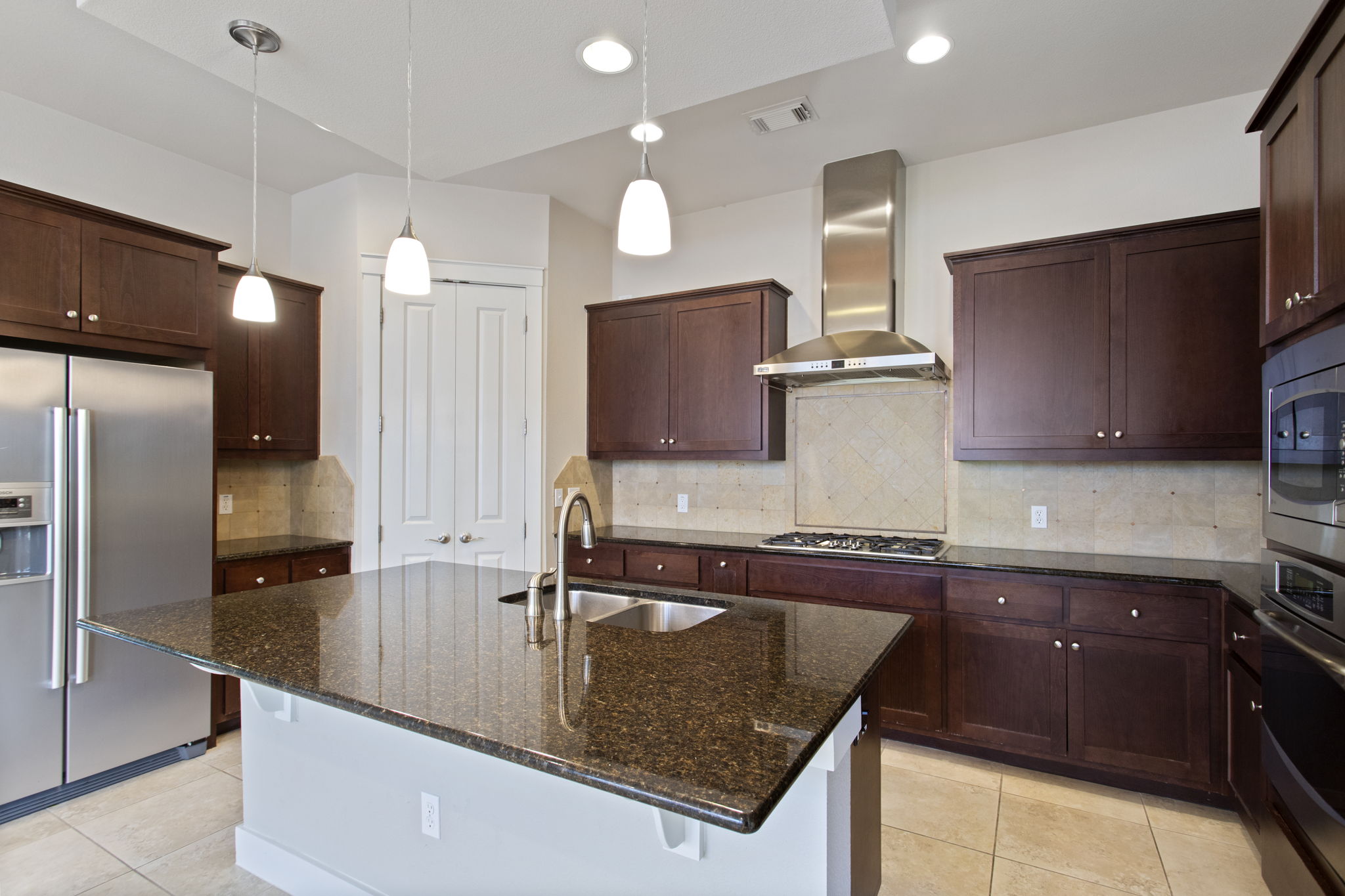 4025 Mendez St, Austin, TX 78723, USA Photo 11