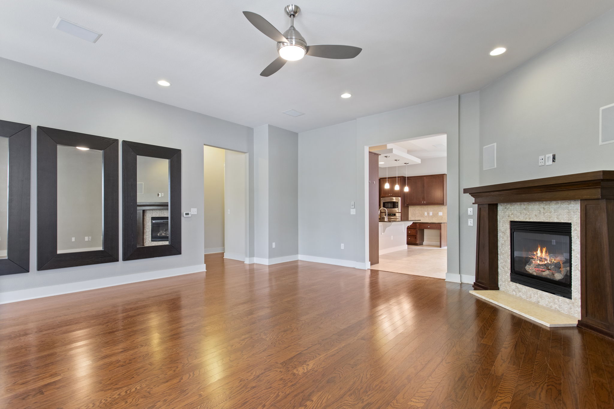 4025 Mendez St, Austin, TX 78723, USA Photo 6