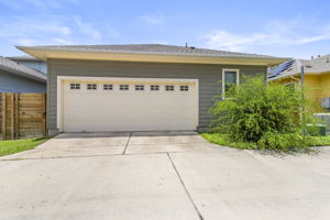 4025 Mendez St, Austin, TX 78723, USA Photo 32