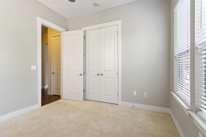 4025 Mendez St, Austin, TX 78723, USA Photo 23