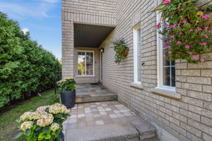 66 Coolspring Cres, Bolton, ON L7E 2J5, CA Photo 1