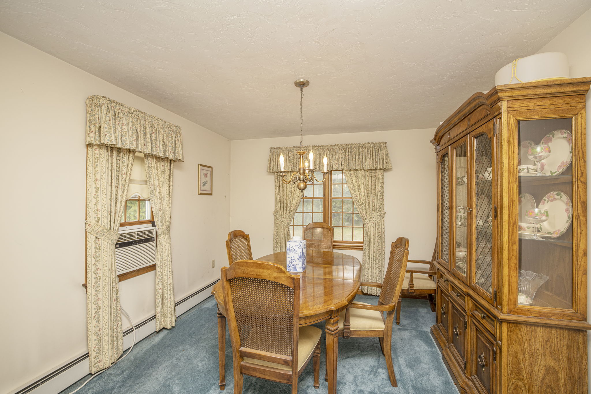 1089 Pleasant St, Raynham, MA 02767 Deanna Dimarzio Architectural and