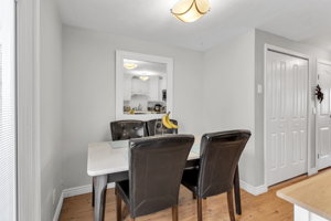582 W 1950 N, Centerville, UT 84014, USA Photo 4