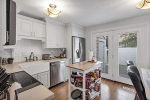 582 W 1950 N, Centerville, UT 84014, USA Photo 5