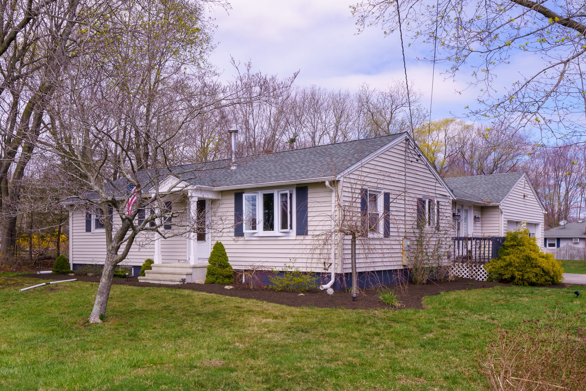 720 Trumbull Hwy, Lebanon, CT 06249 Ed McCullough Photography