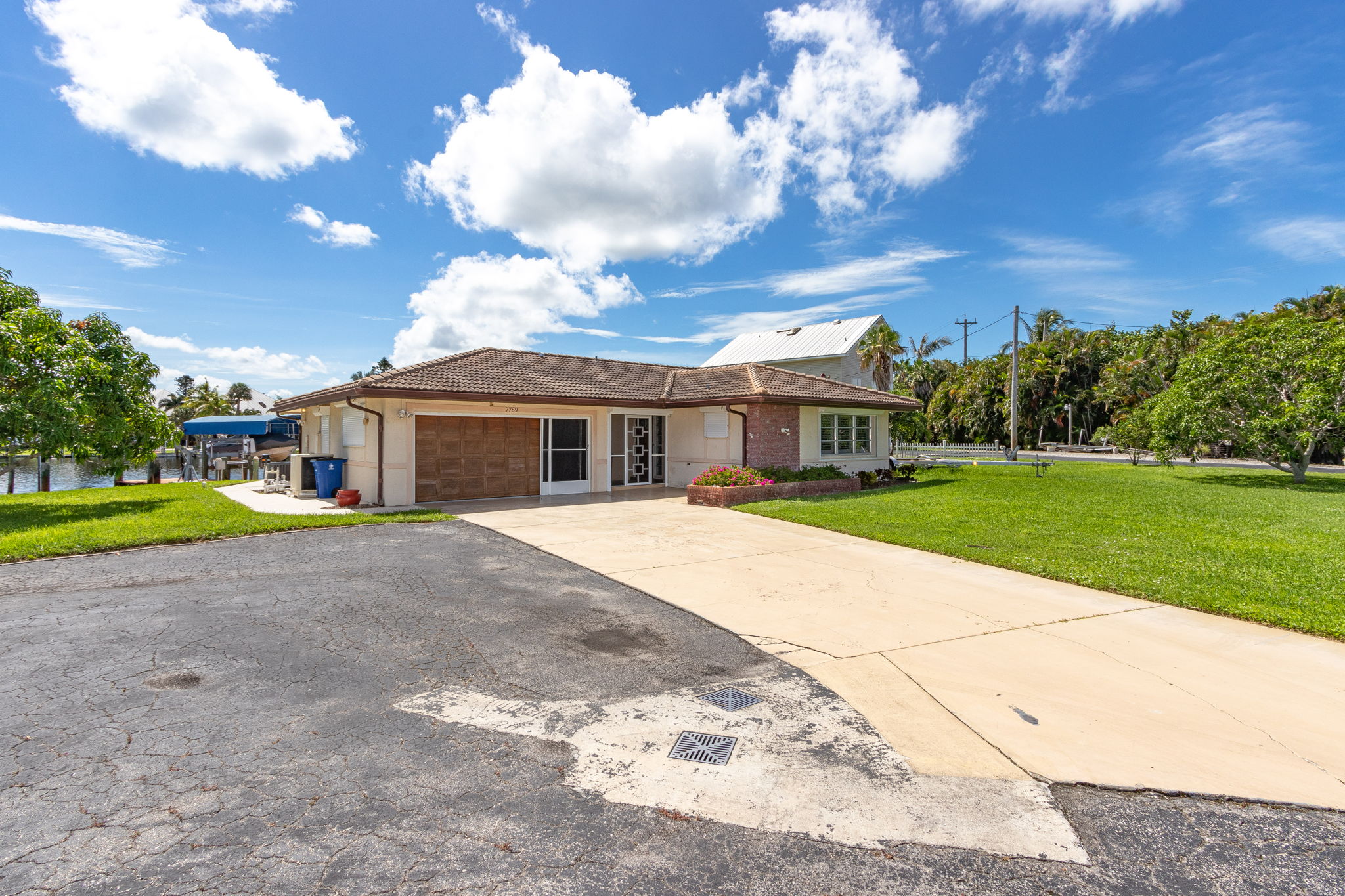 7789 Pirates Cove Ln, Bokeelia, FL 33922, US Photo 1