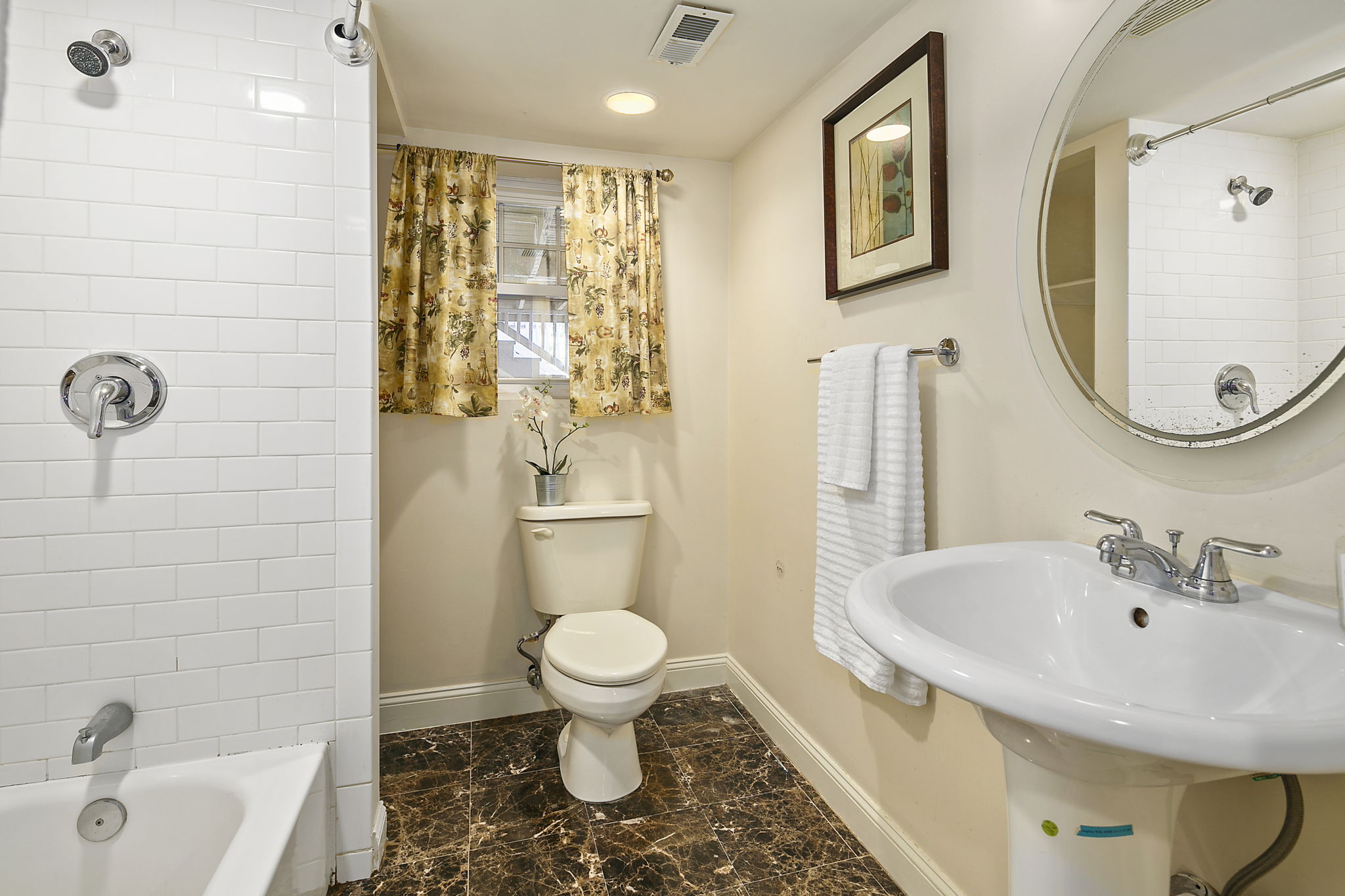 442 Manor Pl NW, Washington, DC 20010, US Photo 37
