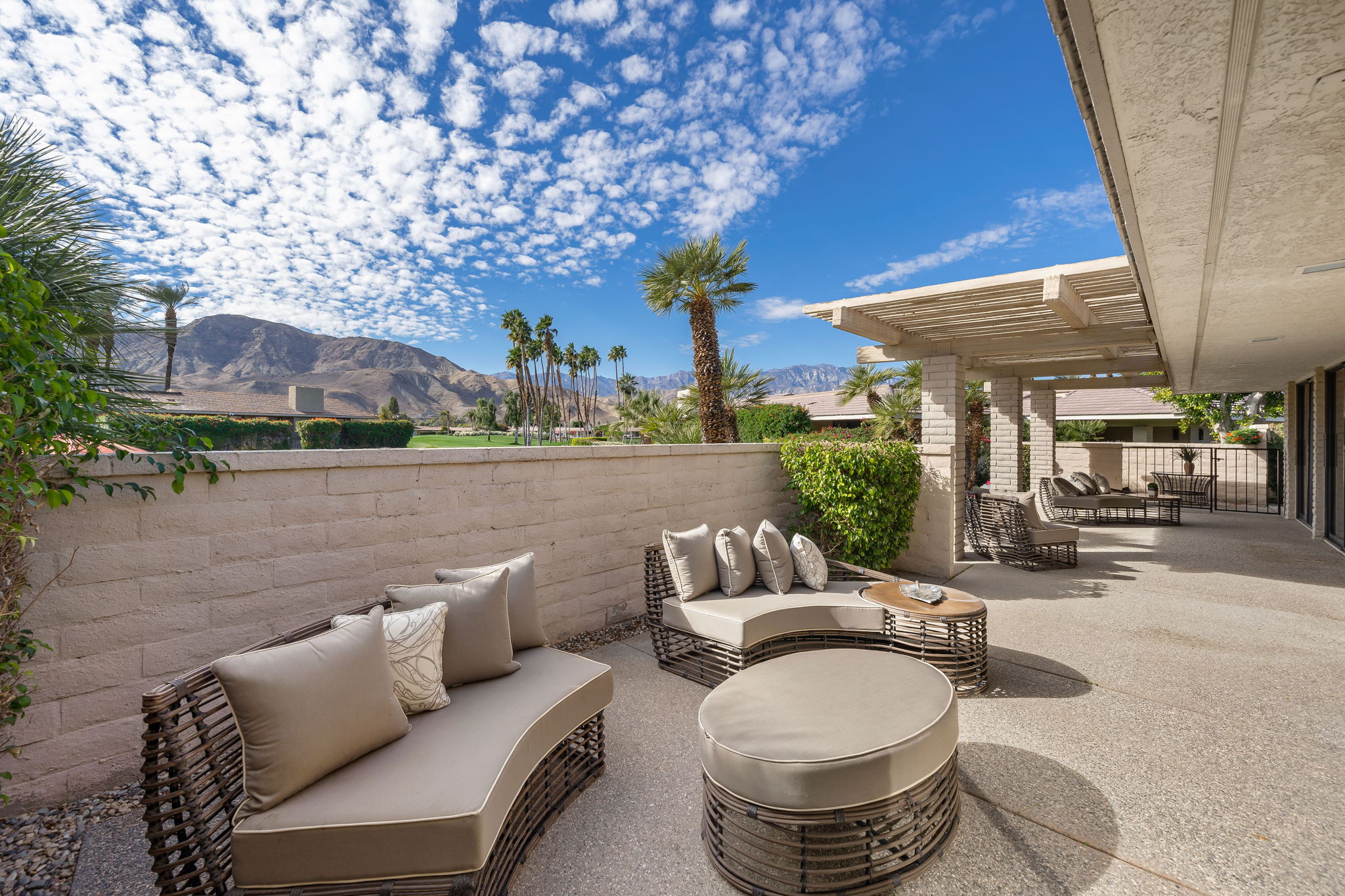 1 Camelot Ct, Rancho Mirage, CA 92270, US Photo 39