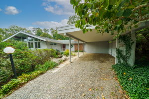 10 Dunbar Rd, Quaker Hill, CT 06375, USA Photo 4