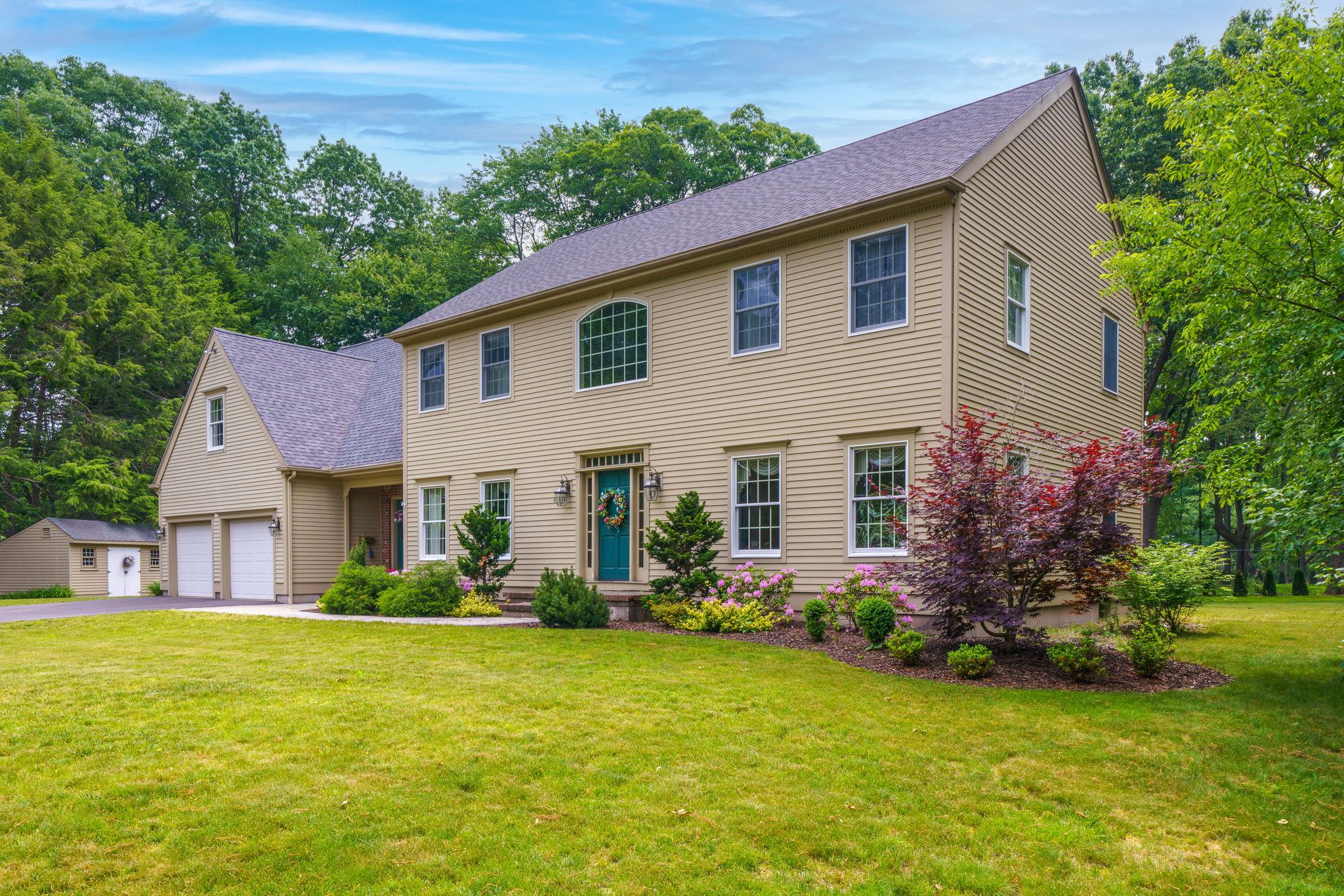  49 Ridgewood Rd, Southington, CT 06489, US Photo 3
