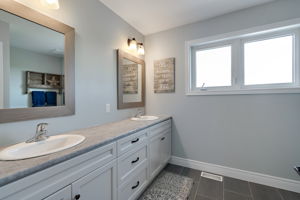 16 Beam St., Grand Valley, ON  L9W 6W3, CA Photo 22
