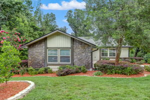 Front Exterior Stone Accent