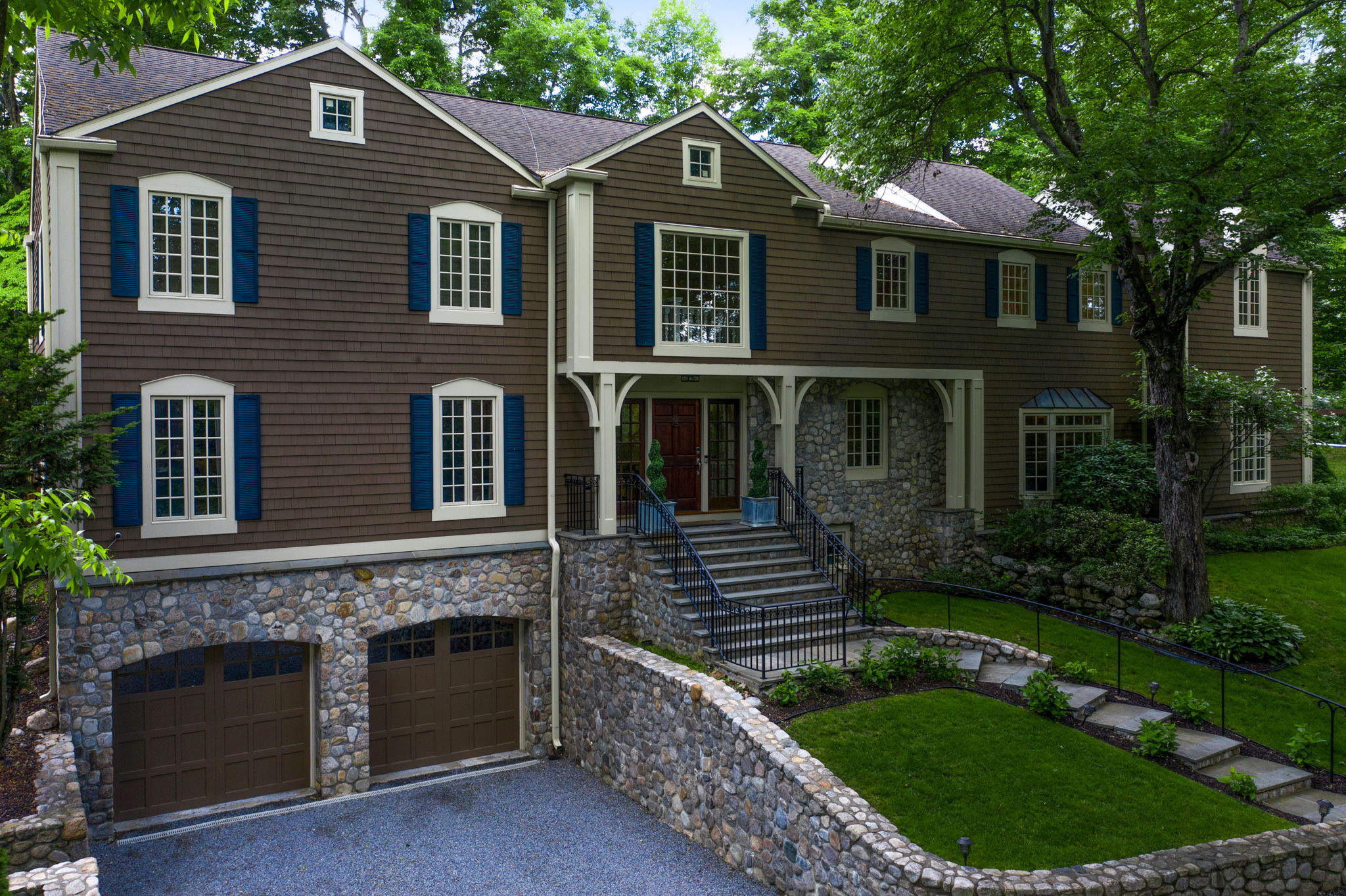 560 Frogtown Rd, New Canaan, CT 06840, US Photo 9