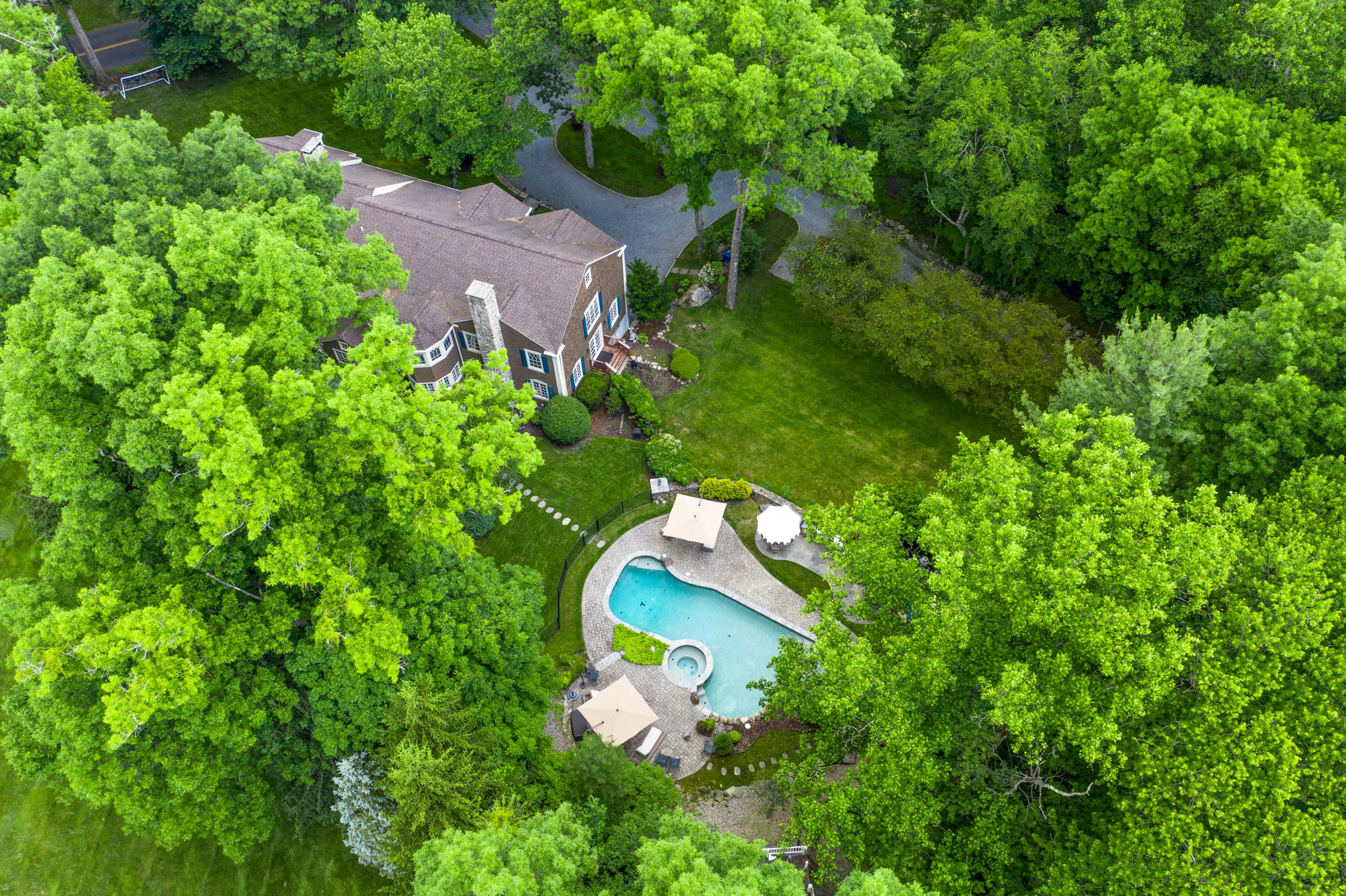 560 Frogtown Rd, New Canaan, CT 06840, US Photo 28