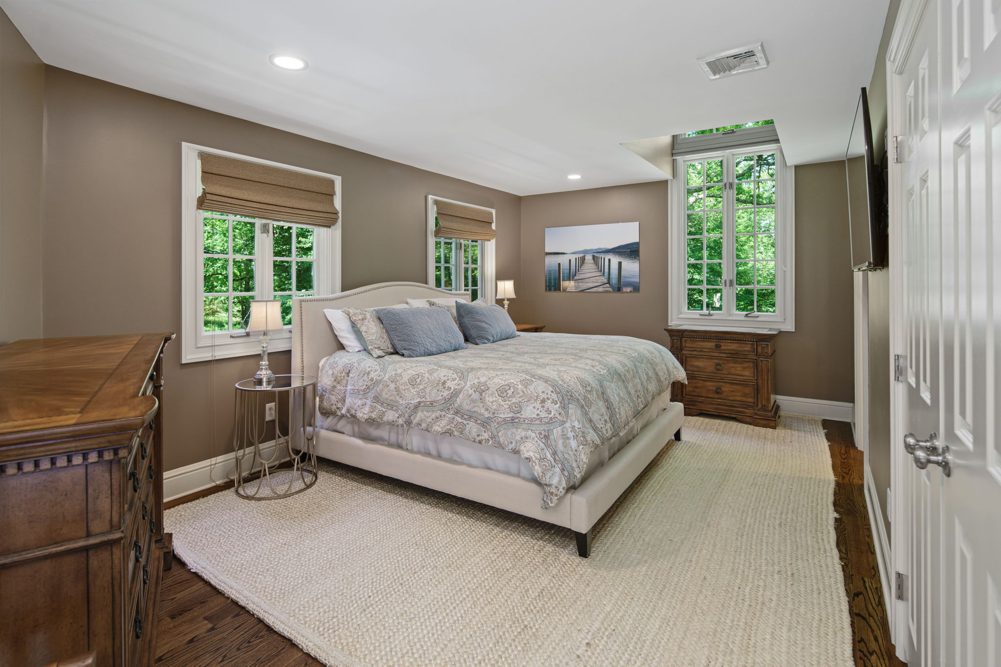 560 Frogtown Rd, New Canaan, CT 06840, US Photo 30