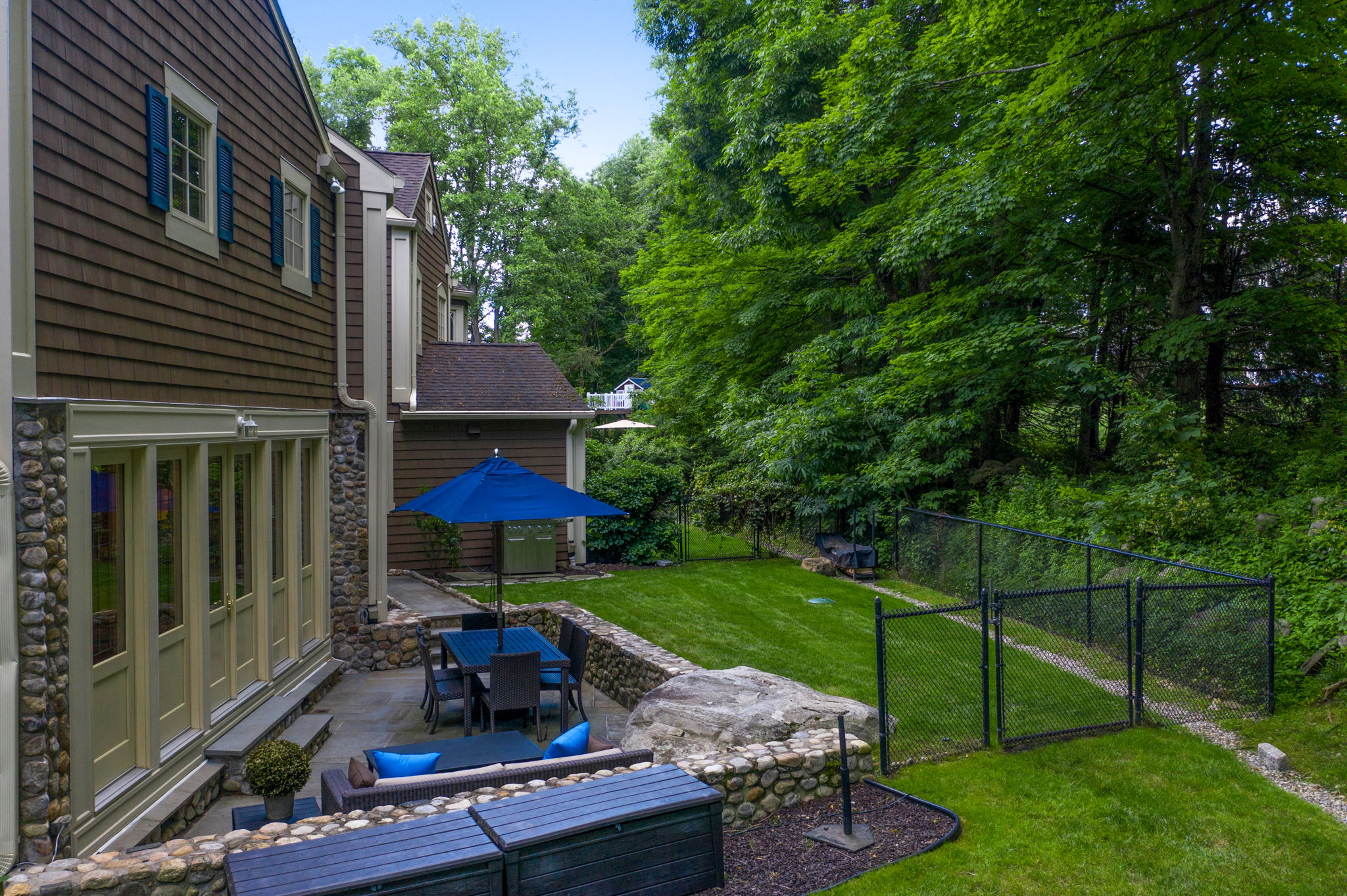 560 Frogtown Rd, New Canaan, CT 06840, US Photo 14