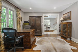 560 Frogtown Rd, New Canaan, CT 06840, US Photo 54