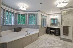 560 Frogtown Rd, New Canaan, CT 06840, US Photo 36