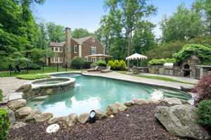 560 Frogtown Rd, New Canaan, CT 06840, US Photo 15