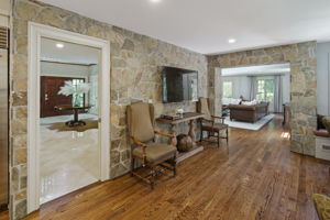 560 Frogtown Rd, New Canaan, CT 06840, US Photo 48