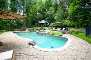 560 Frogtown Rd, New Canaan, CT 06840, US Photo 19