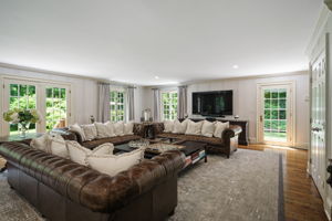 560 Frogtown Rd, New Canaan, CT 06840, US Photo 62