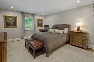 560 Frogtown Rd, New Canaan, CT 06840, US Photo 30