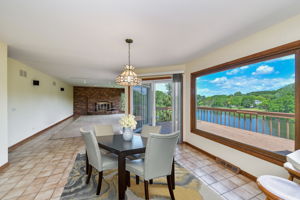 2488 Acorn Hill Ct, Lisle, IL 60532, US Photo 2