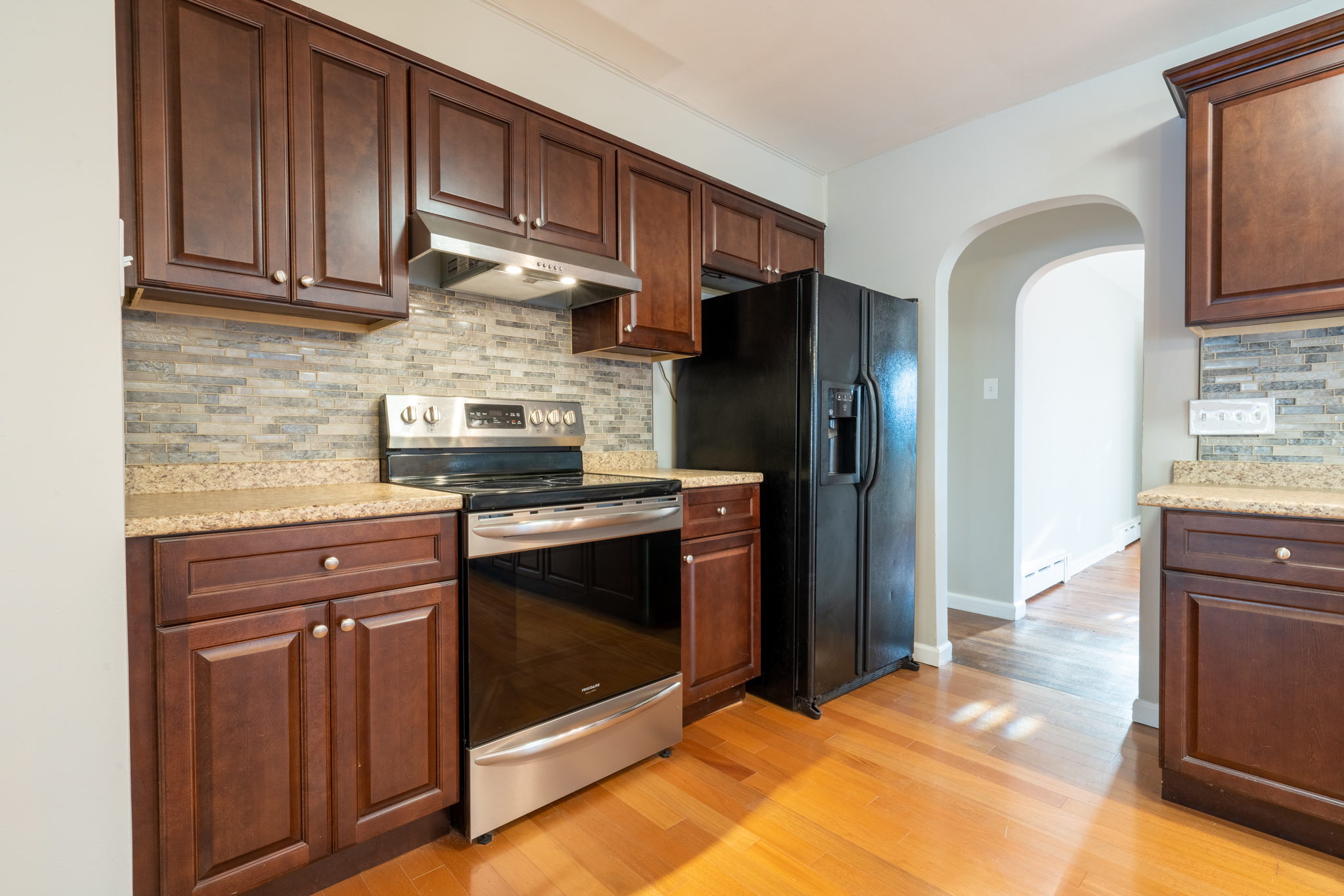 490 W Jackson Ave, Bridgeport, CT 06604, USA Photo 18
