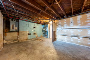 490 W Jackson Ave, Bridgeport, CT 06604, USA Photo 47