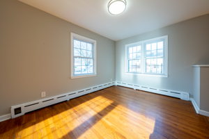 490 W Jackson Ave, Bridgeport, CT 06604, USA Photo 13