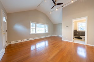 490 W Jackson Ave, Bridgeport, CT 06604, USA Photo 21