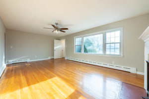 490 W Jackson Ave, Bridgeport, CT 06604, USA Photo 11