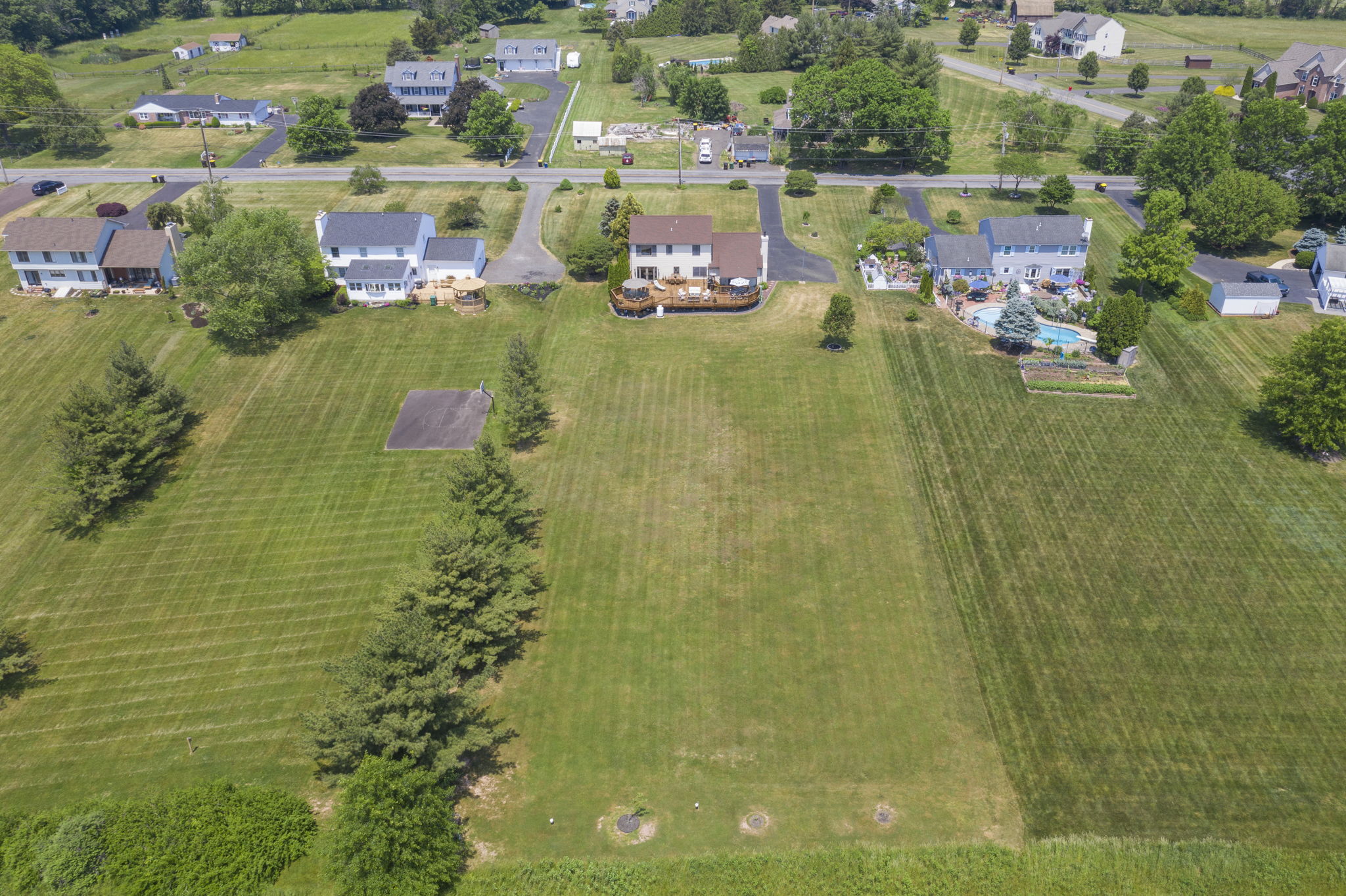 2295 Foulkes Mill Rd, Quakertown, PA 18951 Left Bank REPS