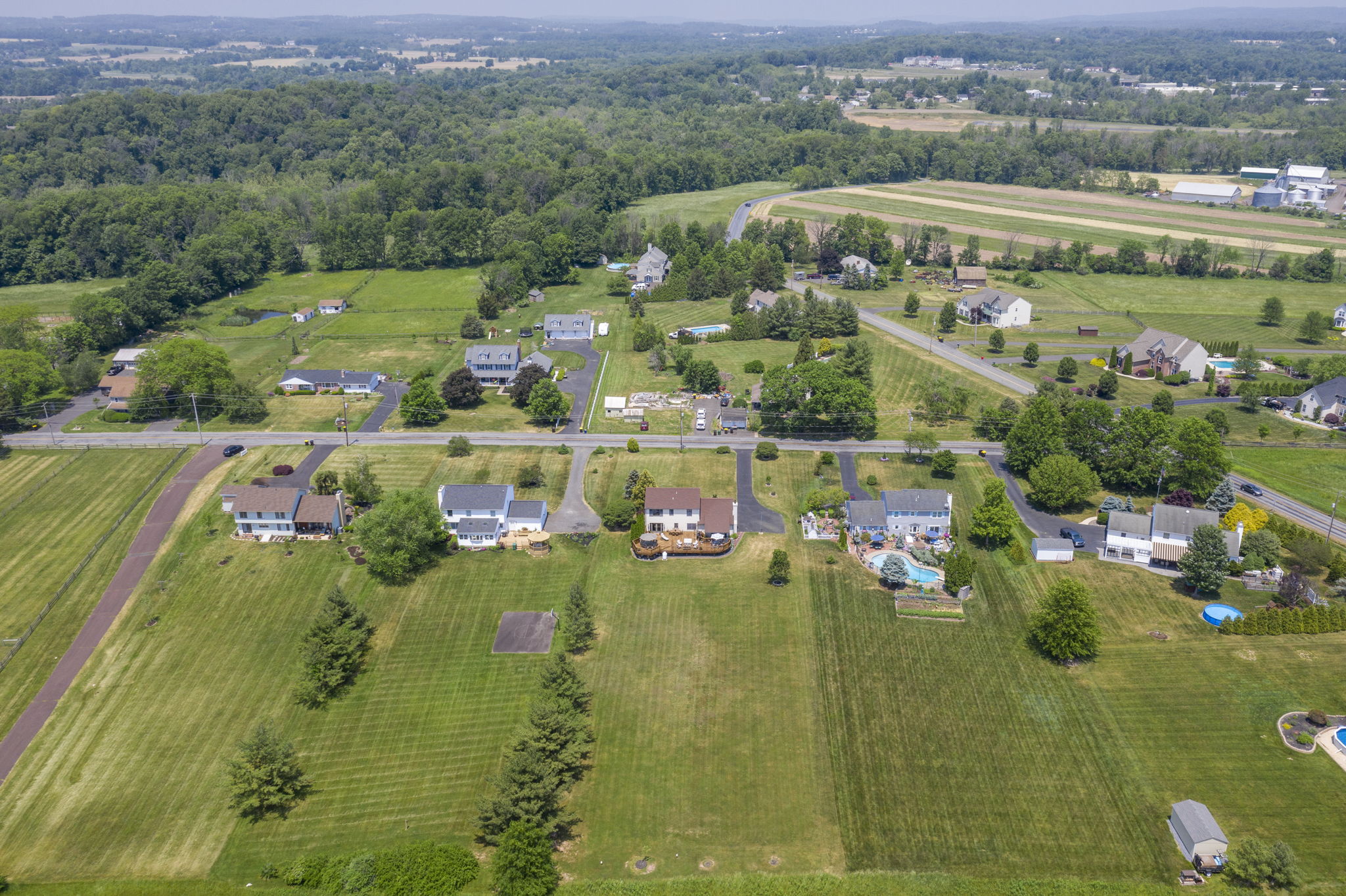 2295 Foulkes Mill Rd, Quakertown, PA 18951 Left Bank REPS