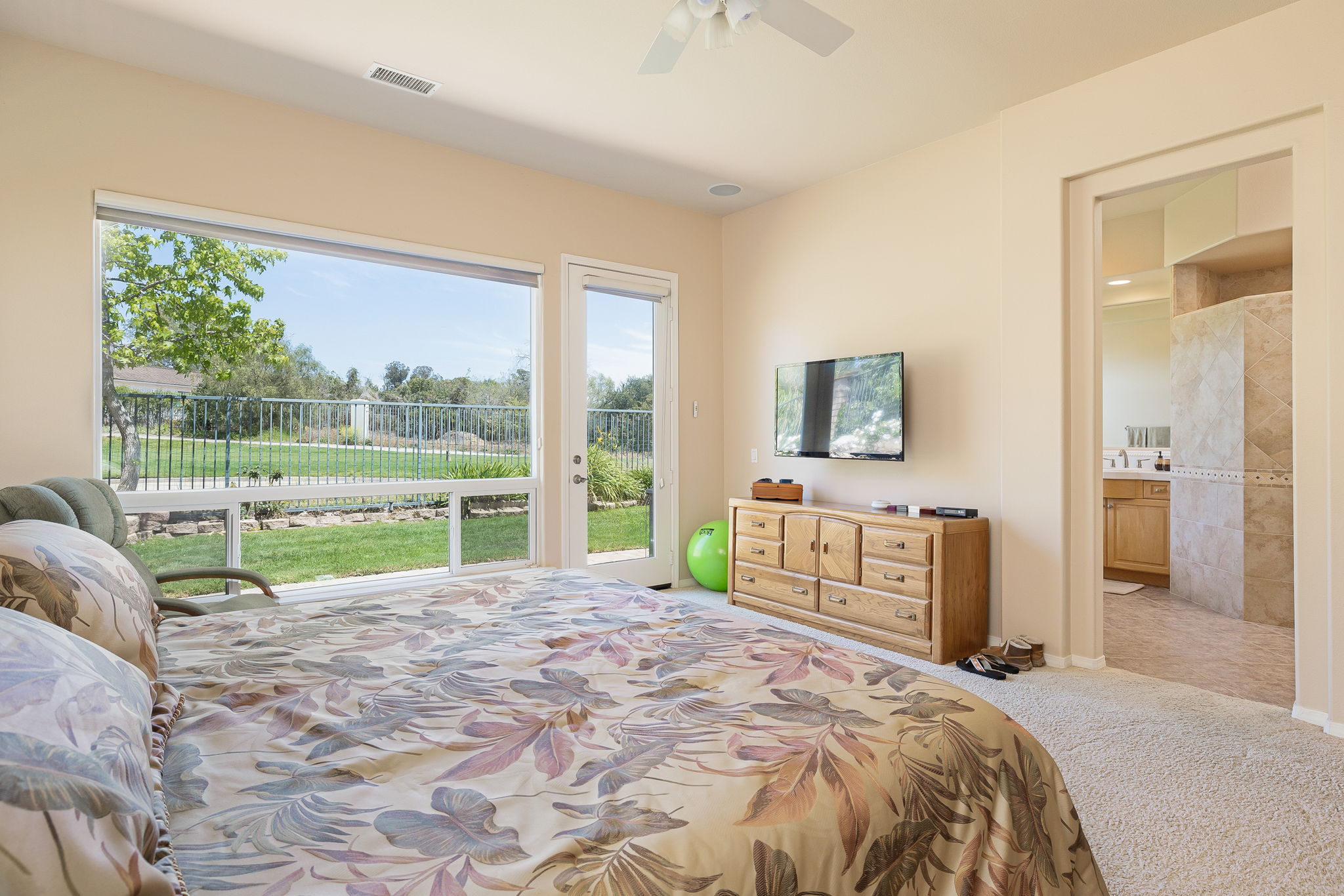 2702 Avenida De Autlan Camarillo, CA. 93010 Upmarket Media