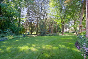 1678 Chatham Dr, Troy, MI 48084, USA Photo 45