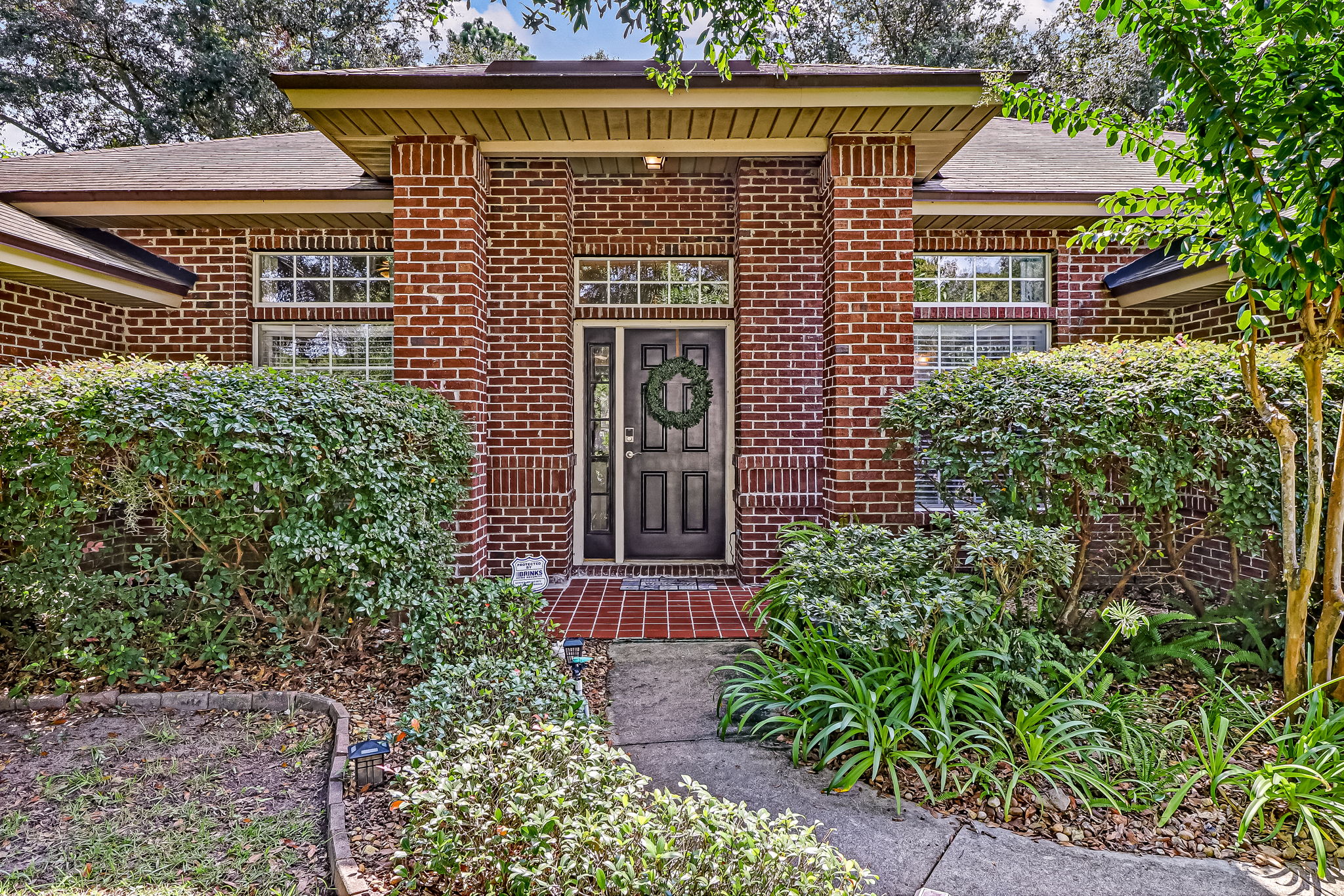Front Entry Detail