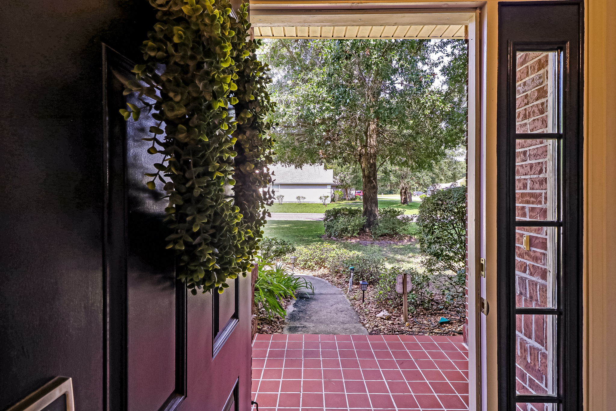 Front Entry Detail