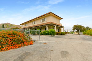 180 Cañada Larga Rd, Ventura, CA 93001, US Photo 2