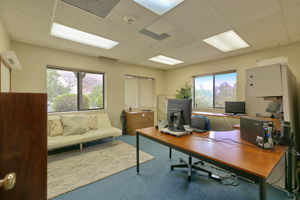180 Cañada Larga Rd, Ventura, CA 93001, US Photo 17