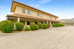 180 Cañada Larga Rd, Ventura, CA 93001, US Photo 5