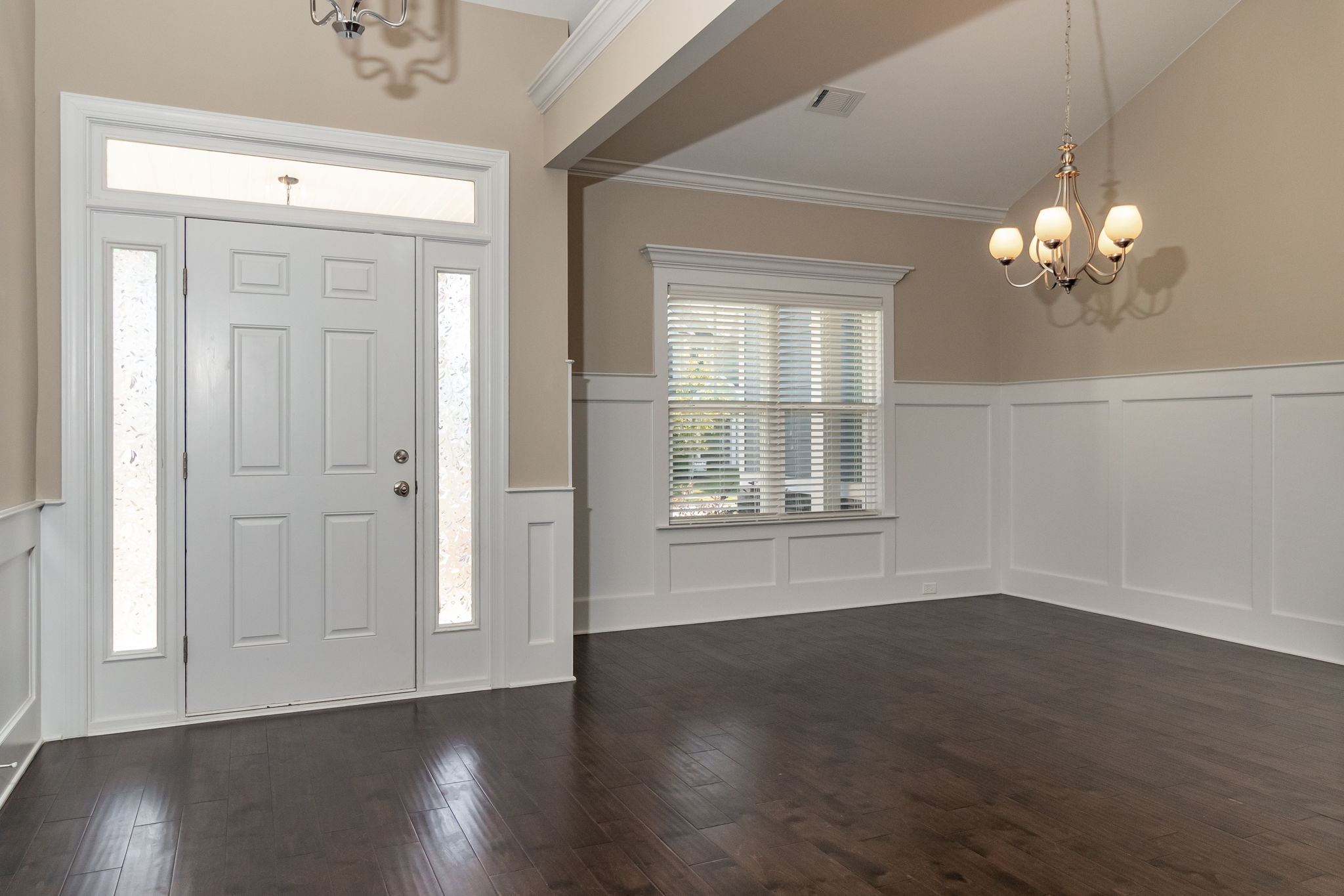 Entryway - Formal Dining