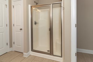 Owner's En-Suite Bath