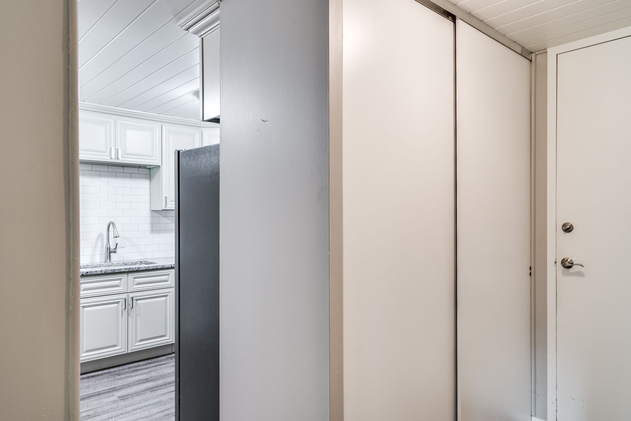 635 S Clinton St, Denver, CO 80247, USA Photo 14