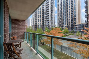 9 Michael Power Pl Unit 206, Etobicoke, ON M9A 0A5, CA Photo 17
